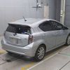 toyota aqua 2012 CFJ1796081 image 2