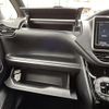 toyota noah 2017 -TOYOTA--Noah DBA-ZRR80W--ZRR80-0384723---TOYOTA--Noah DBA-ZRR80W--ZRR80-0384723- image 14