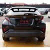 toyota c-hr 2017 quick_quick_ZYX10_ZYX10-2011030 image 5