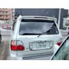 toyota land-cruiser-100 2005 quick_quick_UZJ100W_0153225 image 3