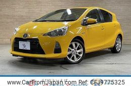 toyota aqua 2013 quick_quick_DAA-NHP10_NHP10-2242445