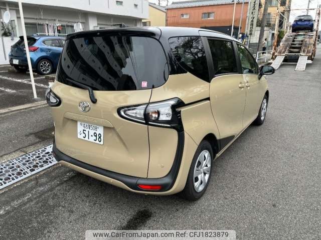 toyota sienta 2021 CFJ1823879 image 2
