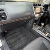 toyota land-cruiser-prado 2018 CFJ1875346 image 21