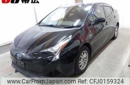 toyota prius 2018 -TOYOTA--Prius ZVW55--8067211---TOYOTA--Prius ZVW55--8067211-