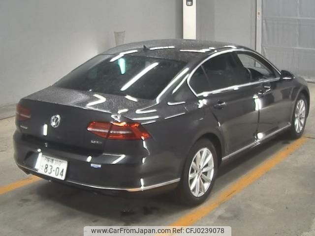 volkswagen passat 2018 -VOLKSWAGEN--VW Passat WVWZZZ3CZJE181524---VOLKSWAGEN--VW Passat WVWZZZ3CZJE181524- image 2