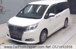 toyota esquire 2015 CFJ1692858