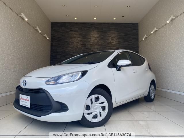 toyota aqua 2022 CFJ1563074 image 1