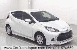 toyota aqua 2021 CFJ1570550
