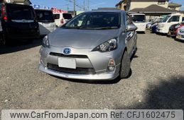 toyota aqua 2012 CFJ1602475