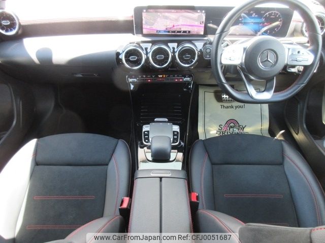 mercedes-benz a-class 2019 -MERCEDES-BENZ--Benz A Class 5AA-177084--WDD1770842J064332---MERCEDES-BENZ--Benz A Class 5AA-177084--WDD1770842J064332- image 2