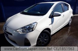 toyota aqua 2012 CFJ1851563