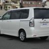 toyota voxy 2012 CFJ1676099 image 4