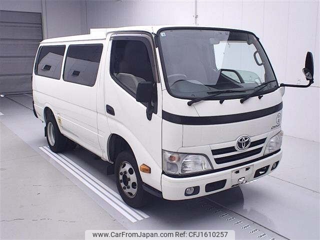 toyota dyna-truck 2014 CFJ1610257 image 1