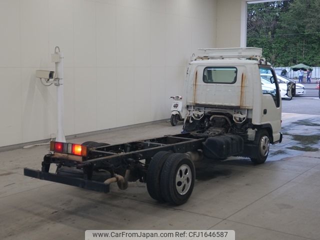 isuzu elf-truck 2001 CFJ1646587 image 2