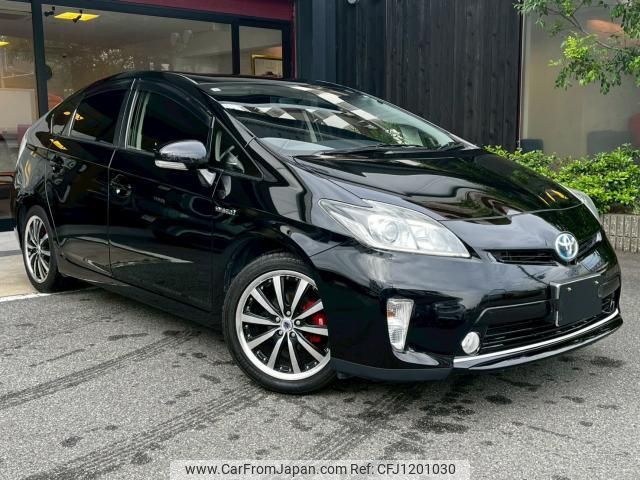 toyota prius 2015 quick_quick_DAA-ZVW30_ZVW30-1982589 image 1