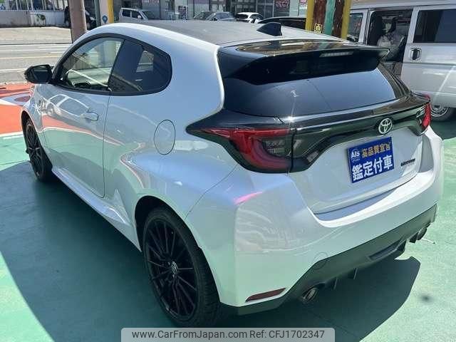toyota yaris 2023 CFJ1702347 image 2