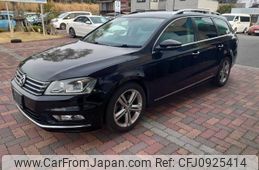 volkswagen passat-variant 2014 quick_quick_DBA-3CCAX_WVWZZZ3CZEE154109