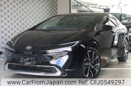 toyota prius 2023 -TOYOTA--Prius 6LA-MXWH61--MXWH61-4001779---TOYOTA--Prius 6LA-MXWH61--MXWH61-4001779-