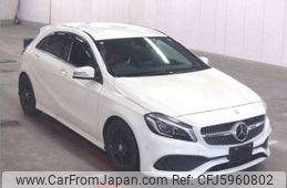 mercedes-benz a-class 2015 CFJ5960802