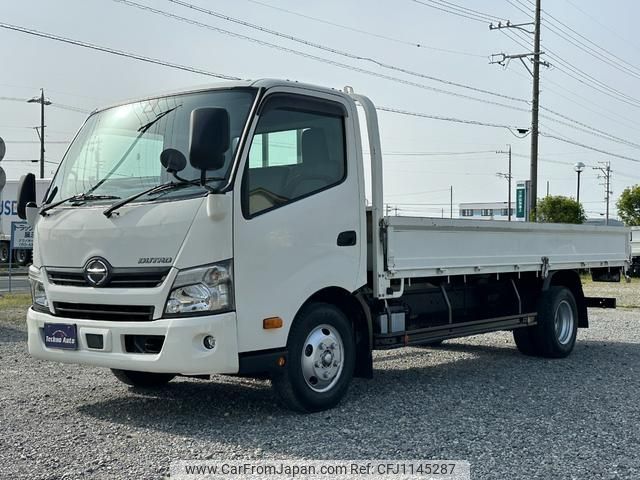 hino dutro 2018 GOO_NET_EXCHANGE_0602502A30250513W002 image 2