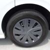 nissan serena 2023 CFJ1564110 image 13