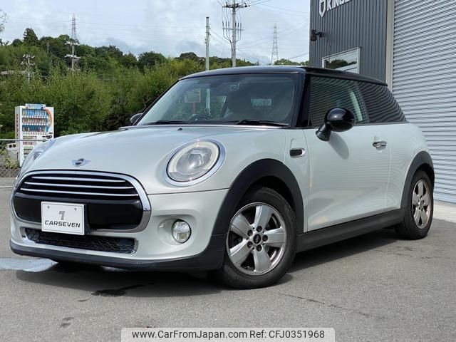 mini mini-others 2015 quick_quick_DBA-XM15_WMWXM520303A553643 image 1