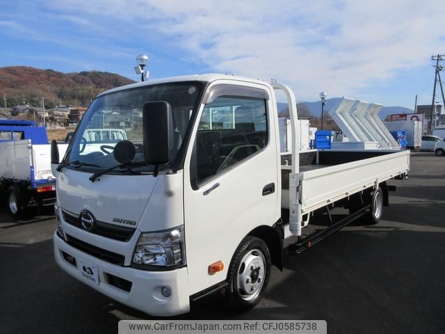 hino dutro 2013 GOO_NET_EXCHANGE_0401745A30241221W001 image 1