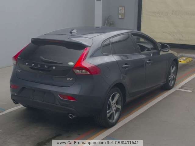 volvo v40 2018 -VOLVO--Volvo V40 LDA-MD4204T--YV1MVA8RDK2565544---VOLVO--Volvo V40 LDA-MD4204T--YV1MVA8RDK2565544- image 2