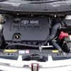 toyota isis 2010 646828-N2024120313F-10 image 16