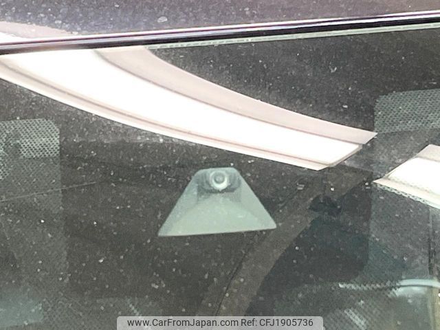 nissan kix 2022 CFJ1905736 image 2