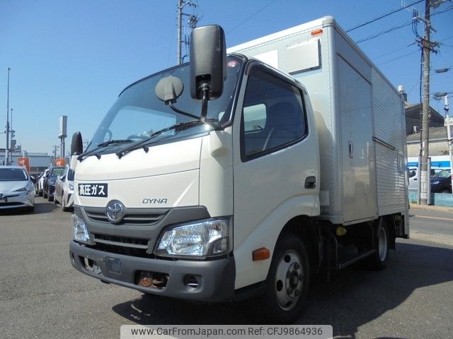 toyota dyna-truck 2018 -TOYOTA--Dyna TKG-XZU605--XZU605-0019999---TOYOTA--Dyna TKG-XZU605--XZU605-0019999- image 1