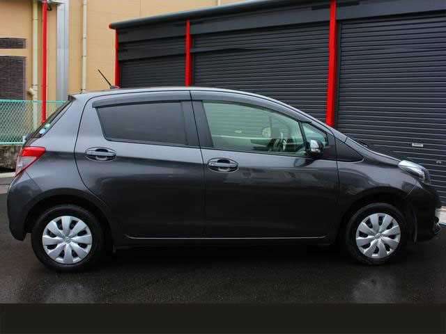 toyota vitz 2012 GRS003439 image 2
