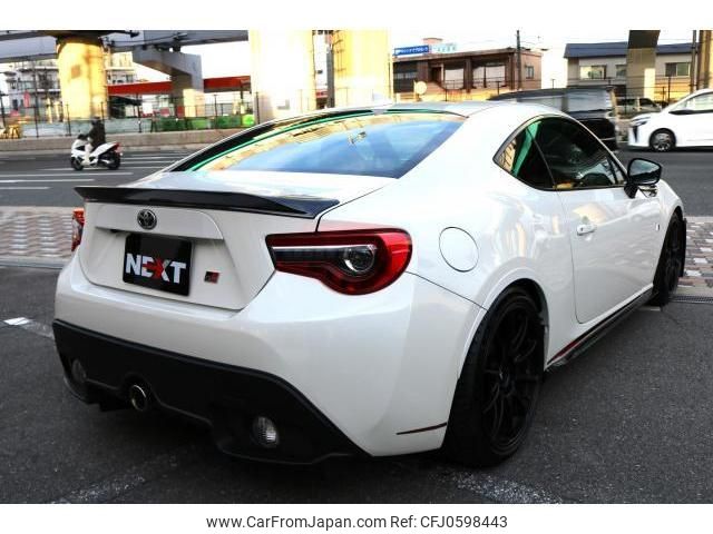 toyota 86 2018 quick_quick_DBA-ZN6_ZN6-083586 image 2