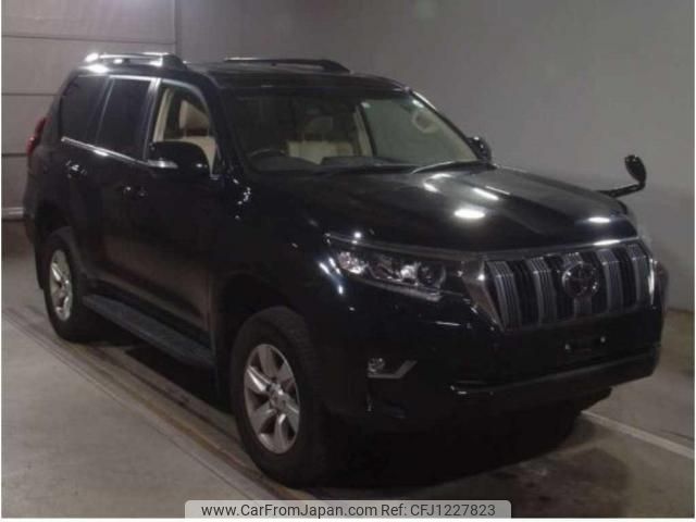toyota land-cruiser-prado 2022 quick_quick_3BA-TRJ150W_0138364 image 1