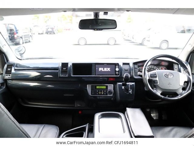toyota hiace-wagon 2017 CFJ1694811 image 2