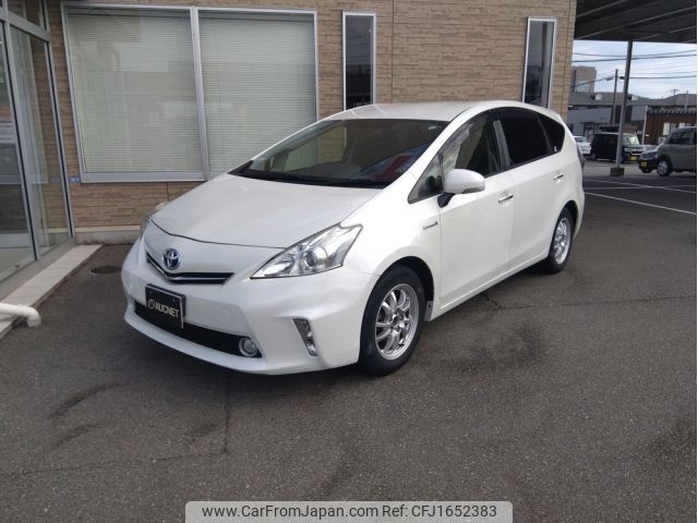 toyota prius-α 2014 CFJ1652383 image 1
