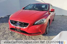 volvo v40 2014 -VOLVO--Volvo V40 DBA-MB4164T--YV1MV485BE2141778---VOLVO--Volvo V40 DBA-MB4164T--YV1MV485BE2141778-