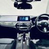 bmw 5-series 2017 quick_quick_LDA-JC20_WBAJC320X0WB93166 image 2