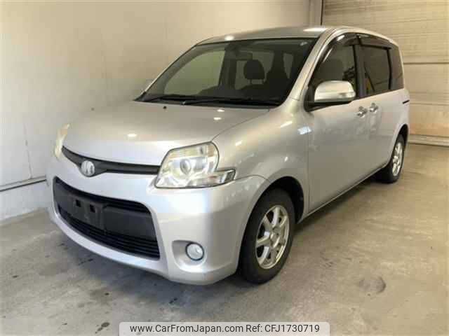 toyota sienta 2012 CFJ1730719 image 1