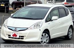 honda fit-hybrid 2013 CFJ1780398