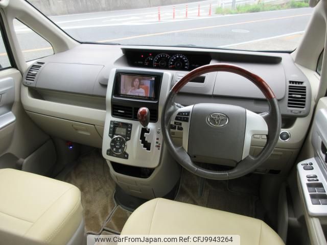 toyota noah 2013 quick_quick_DBA-ZRR70G_ZRR70-0568163 image 2