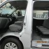 nissan nv350-caravan-van 2020 CFJ1781839 image 13