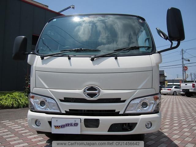 hino dutro 2024 GOO_NET_EXCHANGE_1200177A30250722W003 image 2