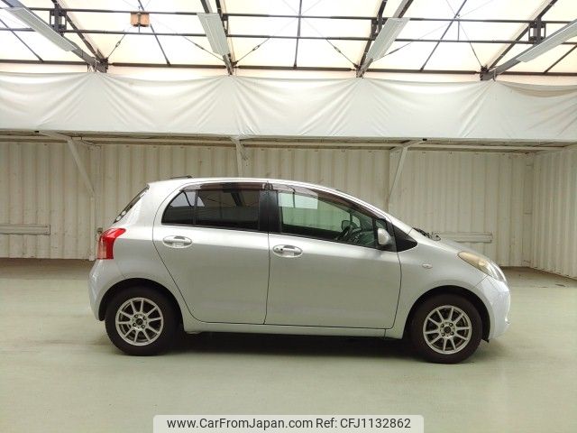 toyota vitz 2006 ENHANCEAUTO_1_ea299583 image 2
