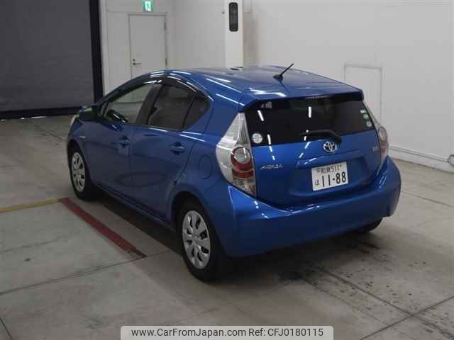 toyota aqua 2013 -TOYOTA 【和泉 511ホ1188】--AQUA NHP10-6119223---TOYOTA 【和泉 511ホ1188】--AQUA NHP10-6119223- image 2