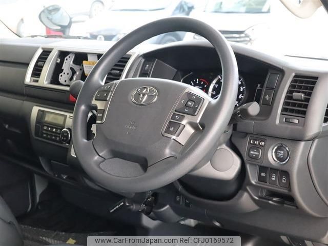 toyota hiace-van 2024 quick_quick_3DF-GDH201V_GDH201-1108374 image 2