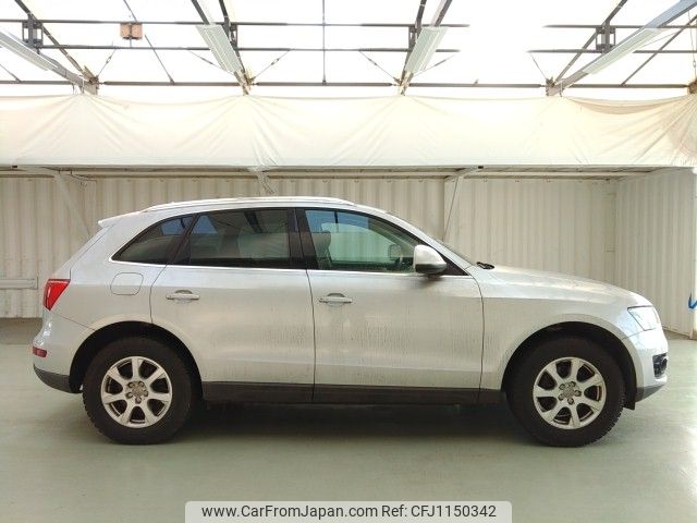 audi q5 2009 ENHANCEAUTO_1_ea299196 image 2