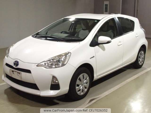 toyota aqua 2014 -TOYOTA--AQUA DAA-NHP10--NHP10-6339897---TOYOTA--AQUA DAA-NHP10--NHP10-6339897- image 1