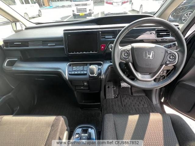 honda stepwagon 2018 -HONDA--Stepwgn 6AA-RP5--RP5-1065689---HONDA--Stepwgn 6AA-RP5--RP5-1065689- image 2