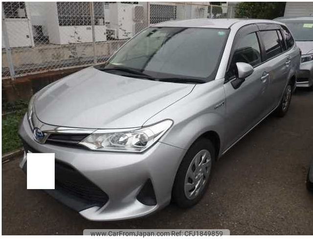 toyota corolla-fielder 2018 CFJ1849859 image 1